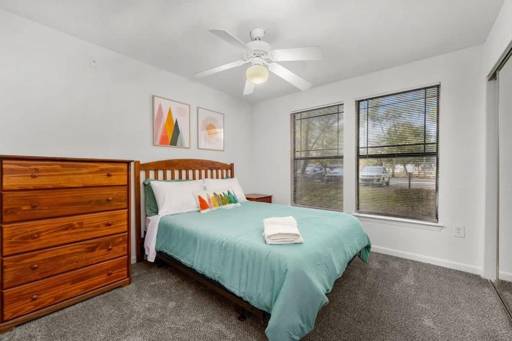 Family condo near Lettuce Lake
